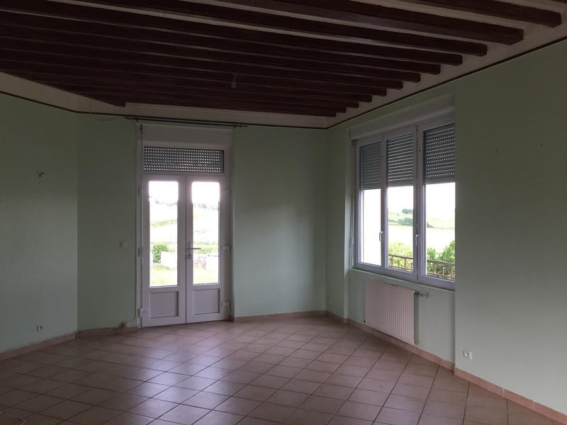 Propriété - 230 m² - 11 pièces