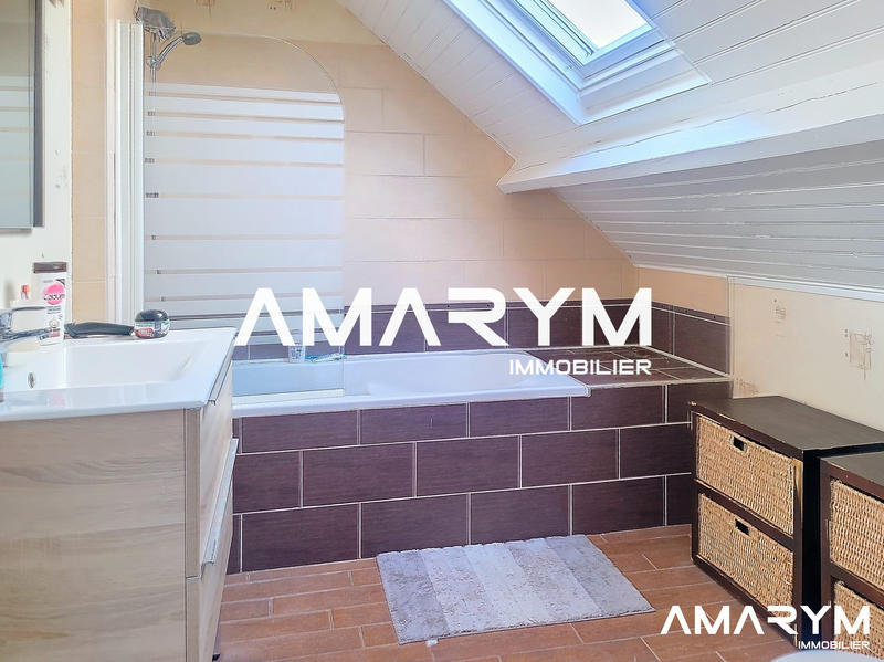 Maison - 170 m² - 6 pièces