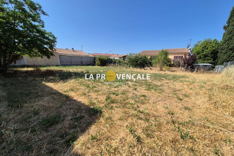 Terrain constructible - 500 m²