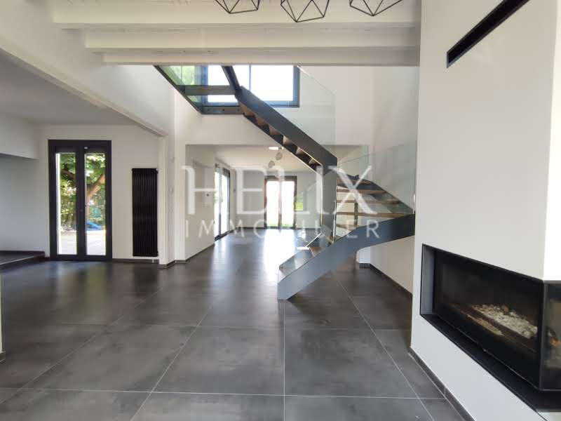 Maison - 165 m² - 7 pièces