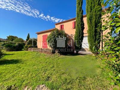 Maison - 107 m² - 5 pièces