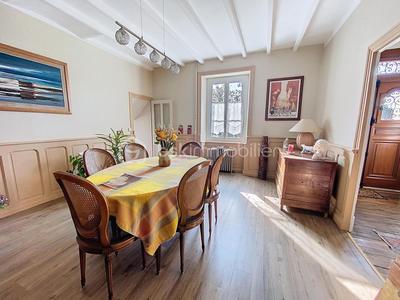 Maison ancienne - 149 m² - 6 pièces