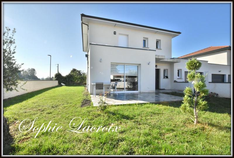 Villa - 144 m² - 5 pièces