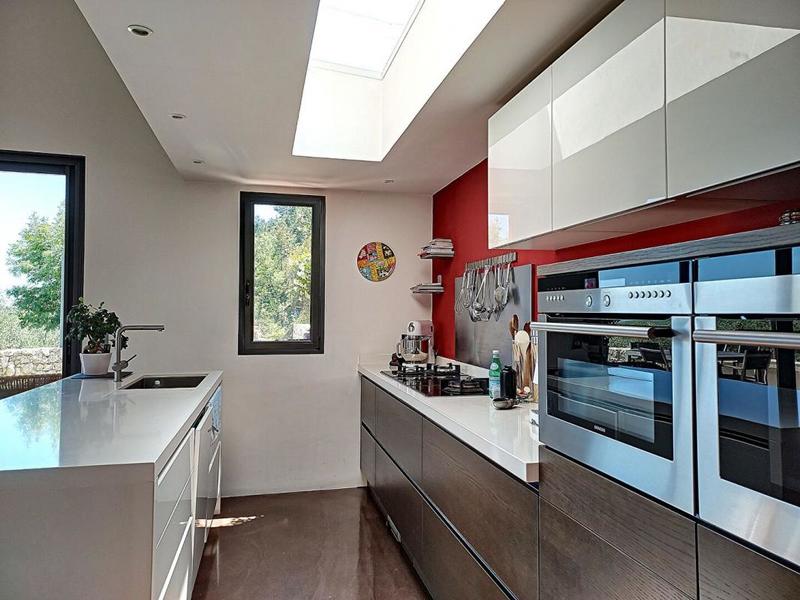 Villa - 222 m² - 6 pièces