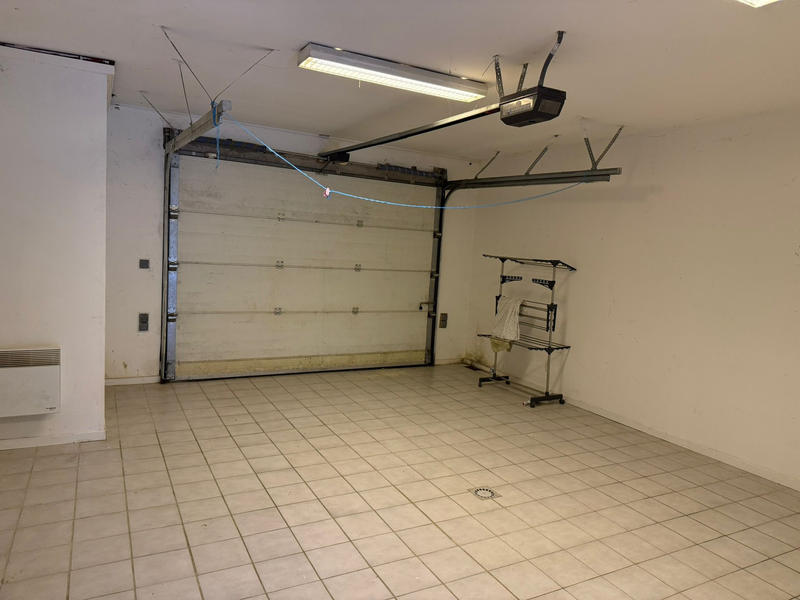 Maison - 160 m² - 9 pièces