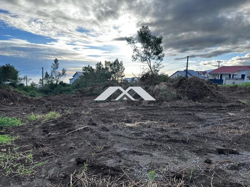 Terrain constructible - 2 275 m²