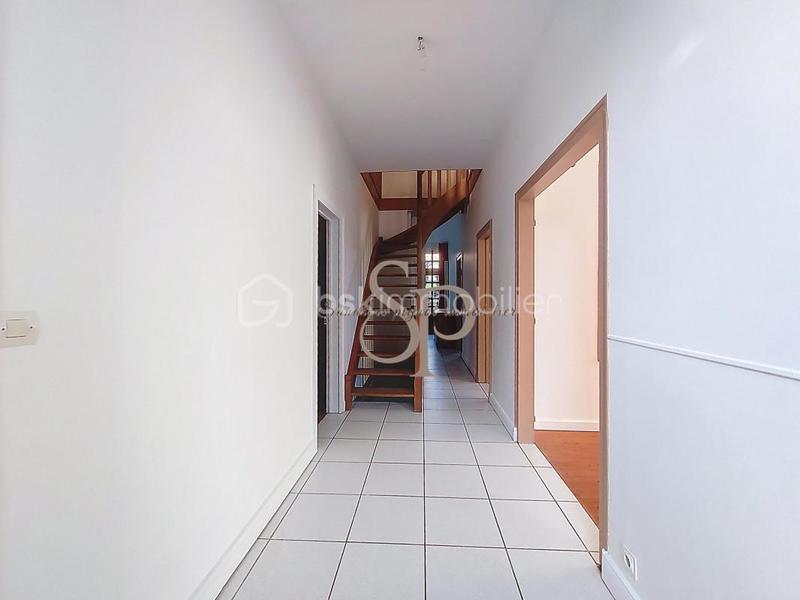 Maison en pierre - 190 m² - 8 pièces