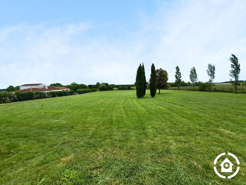 Maison - 143 m² - 6 pièces