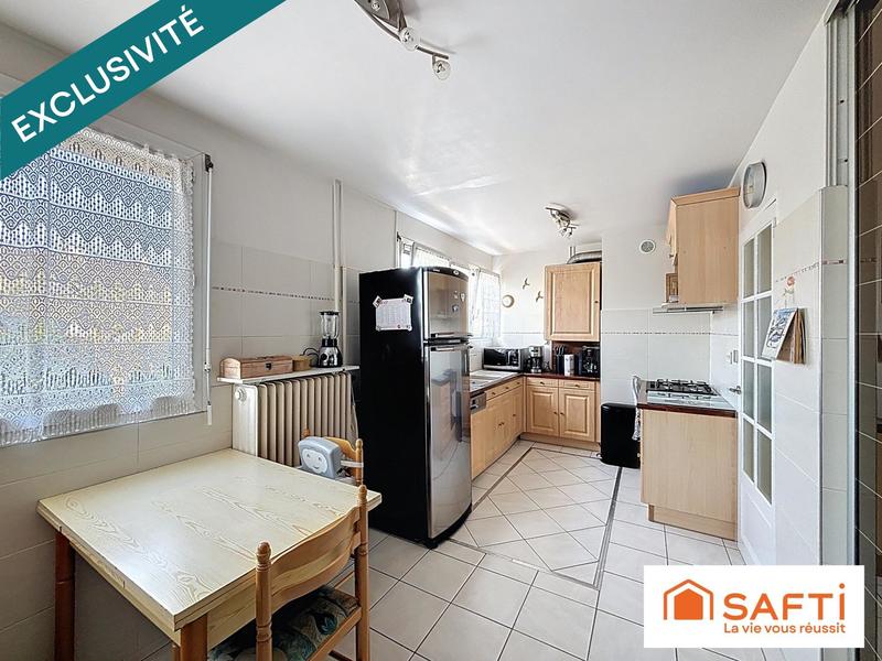 Maison - 92 m² - 5 pièces