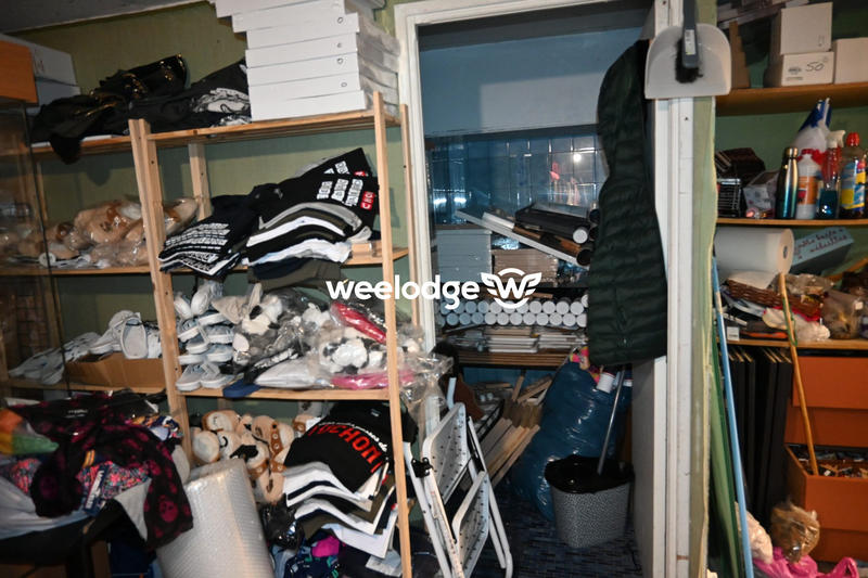 Local commercial - 64 m² - 3 pièces