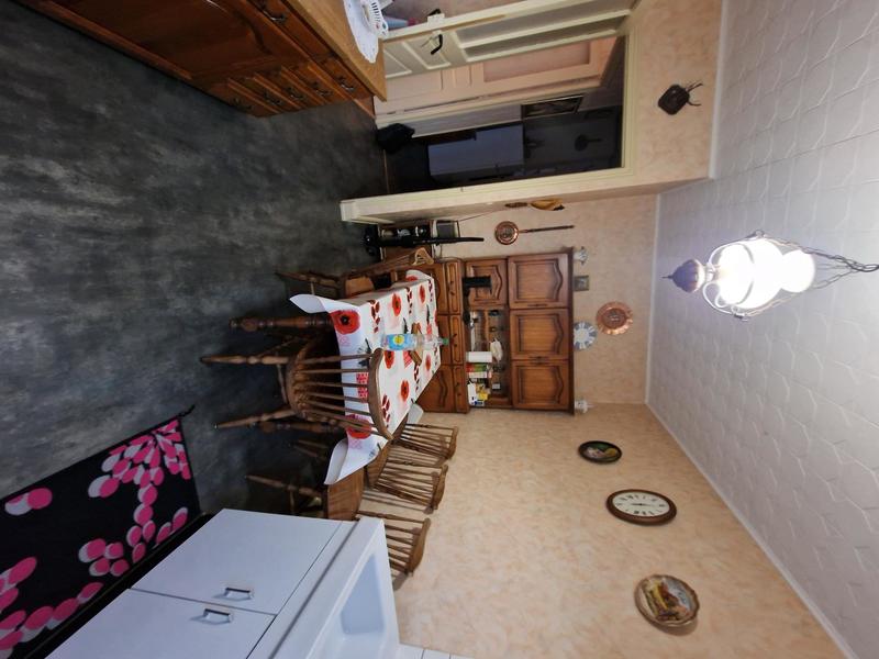 Maison - 76 m² - 6 pièces