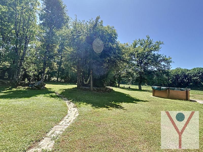 Ferme - 232 m² - 8 pièces