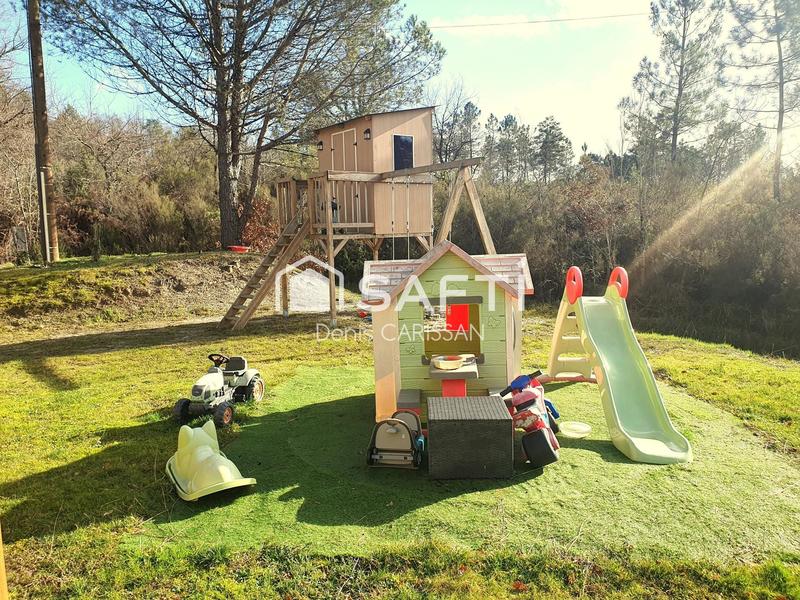 Maison - 162 m² - 5 pièces