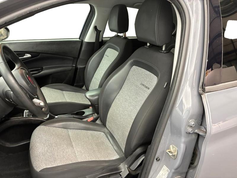 Fiat Tipo Cross 5 Portes 1.0 Firefly Turbo 100 ch s&amp;S Plus