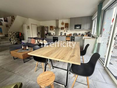 Pavillon - 120 m² - 5 pièces