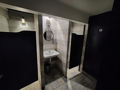 Fonds de commerce - Hôtellerie / Restauration - 210 m²