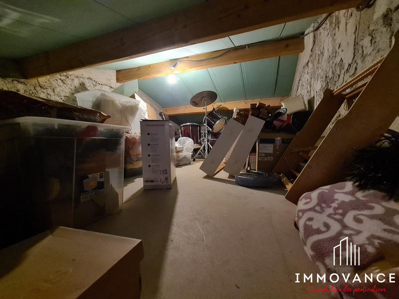 Appartement - 93 m² - 5 pièces