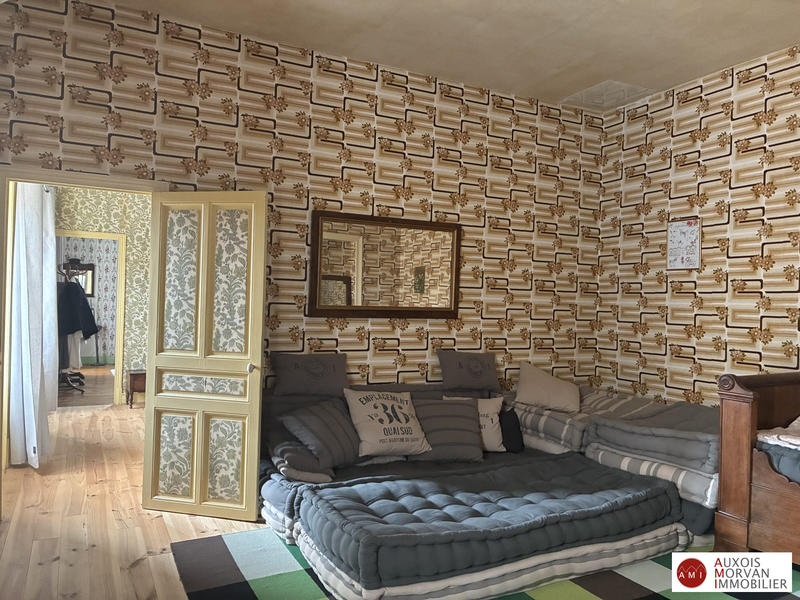 Maison ancienne - 235 m² - 12 pièces