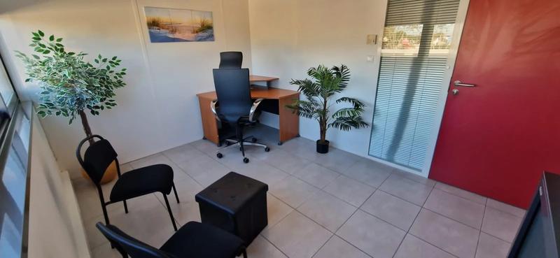 Bureau - 12 m² - 1 pièce