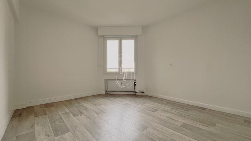 Appartement - 97 m² - 3 pièces