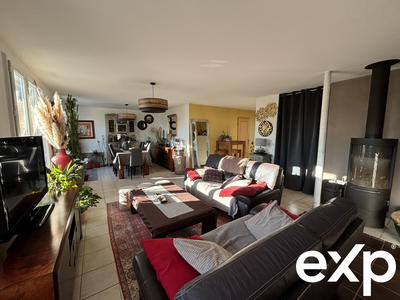 Maison - 129 m² - 7 pièces