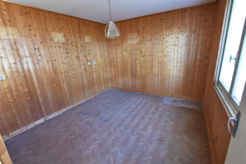 Maison - 236 m² - 23 pièces