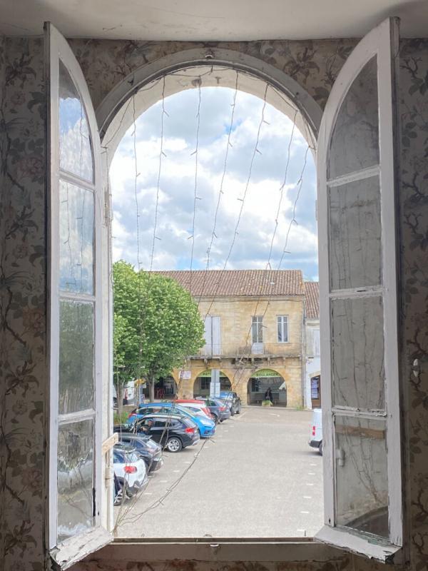 Maison - 532 m² - 9 pièces