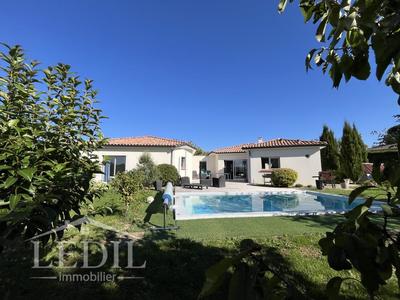 Maison - 164 m² - 5 pièces