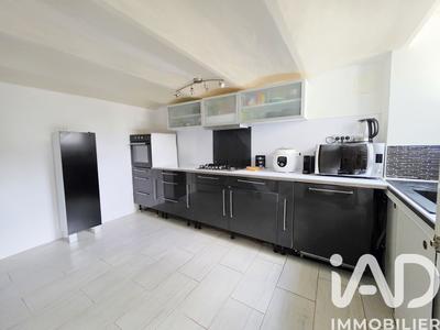 Maison - 102 m² - 6 pièces