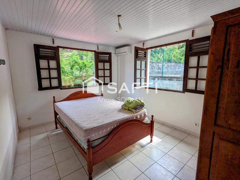 Maison - 200 m² - 5 pièces