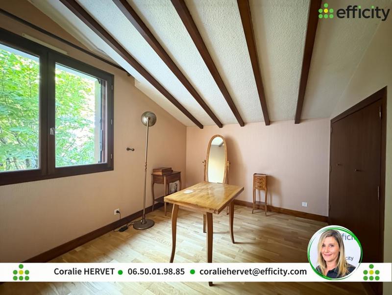 Maison - 155 m² - 7 pièces