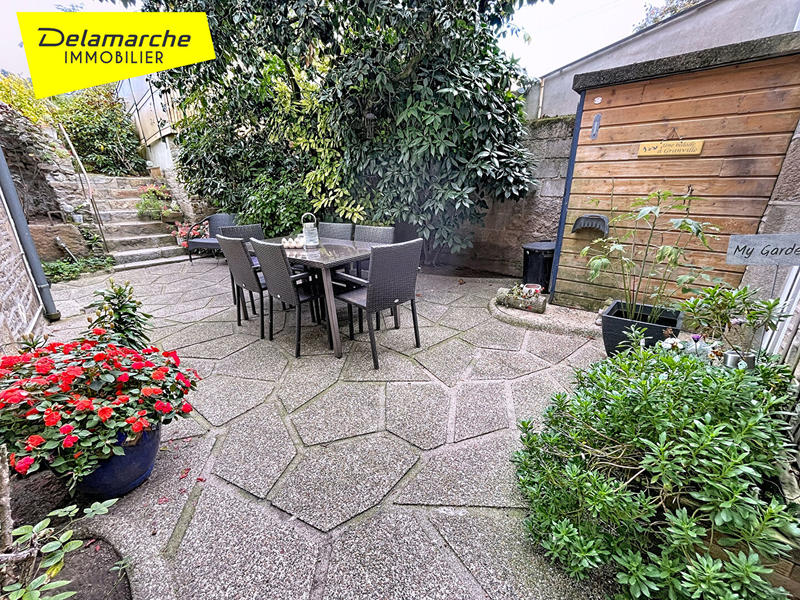 Maison - 166 m² - 6 pièces