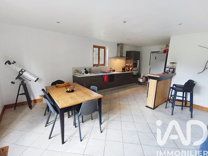 Maison - 320 m² - 7 pièces