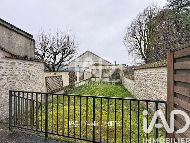 Maison de ville - 207 m² - 9 pièces