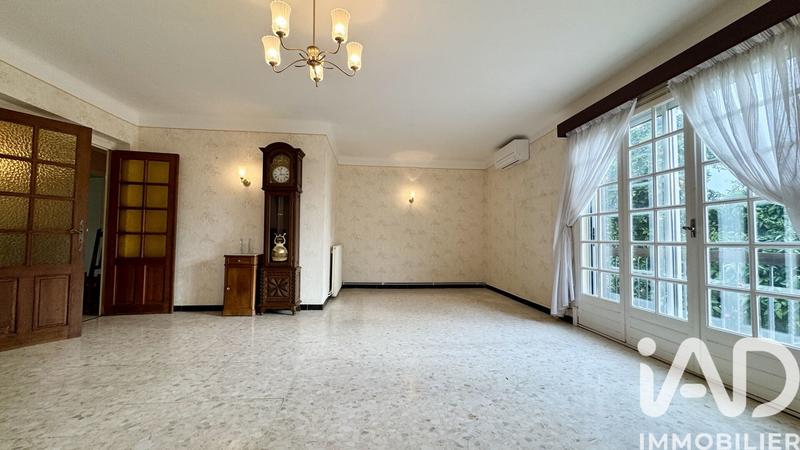 Maison - 180 m² - 7 pièces