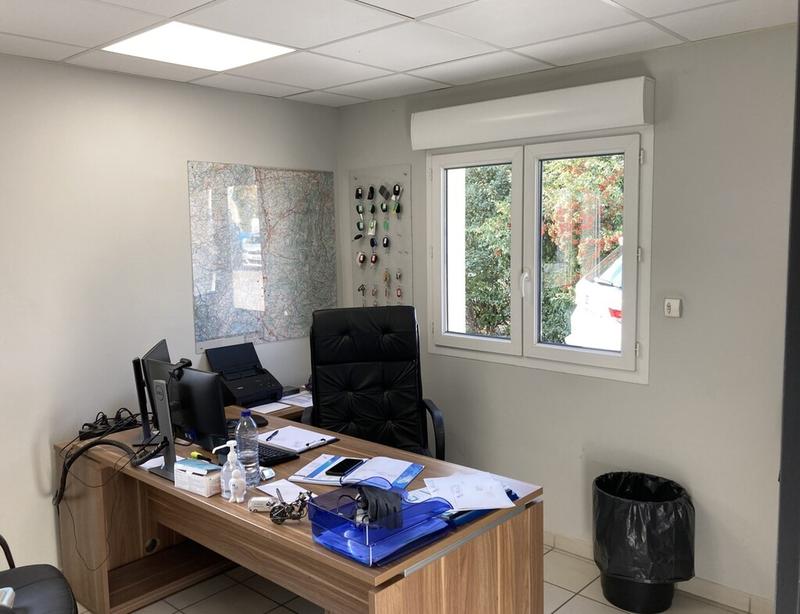 Local d'activité / Entrepôt - 490 m²