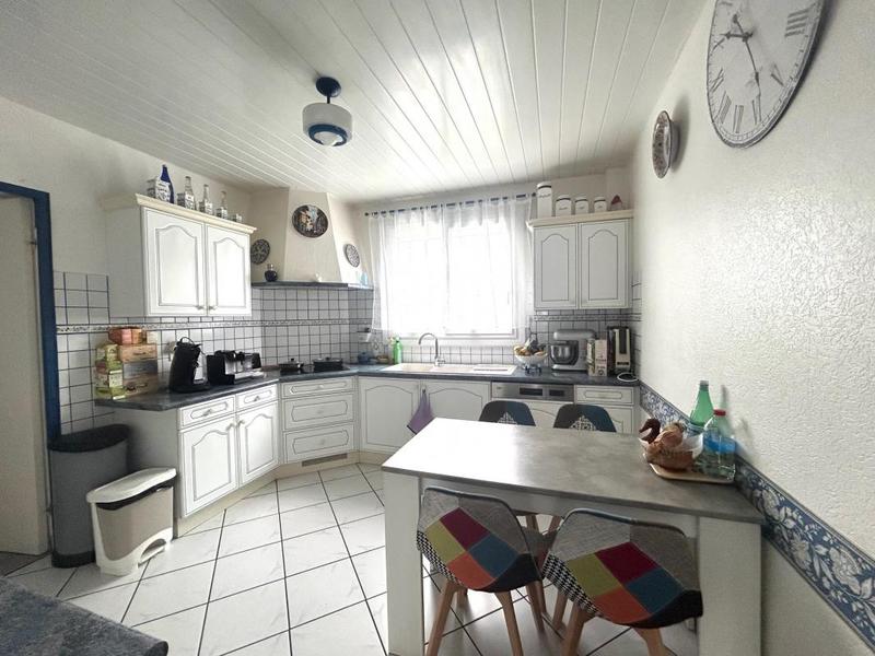 Propriété - 139 m² - 7 pièces