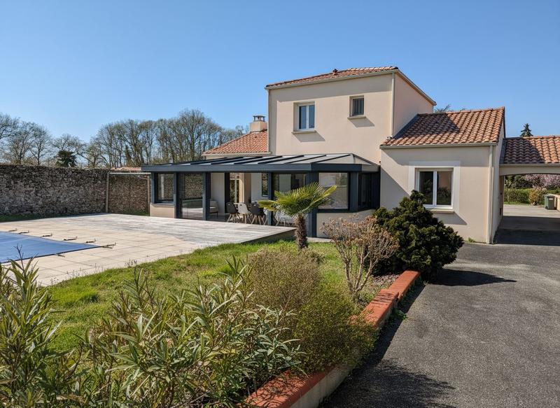 Maison - 136 m² - 5 pièces