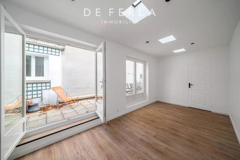 Appartement - 131 m² - 6 pièces