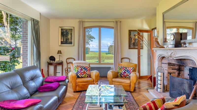 Maison - 193 m² - 5 pièces