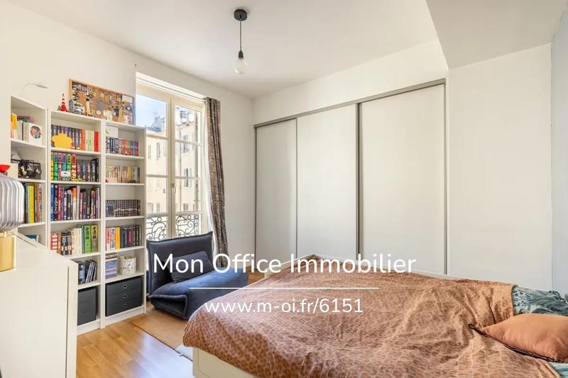 Appartement - 60 m² - 2 pièces