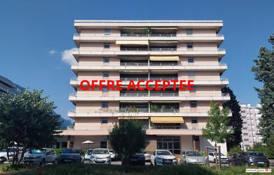 Appartement - 126 m² - 5 pièces