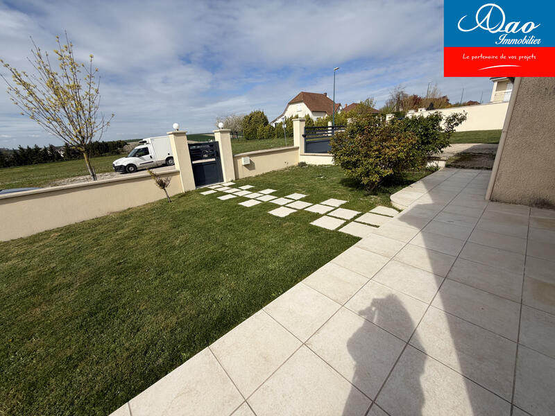 Maison - 135 m² - 7 pièces