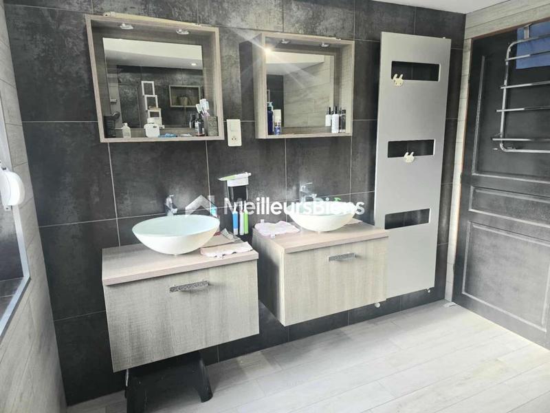 Pavillon - 131 m² - 6 pièces