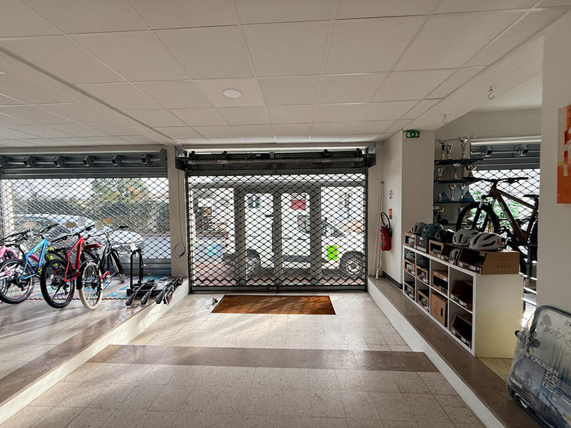 Maison - 680 m² - 12 pièces