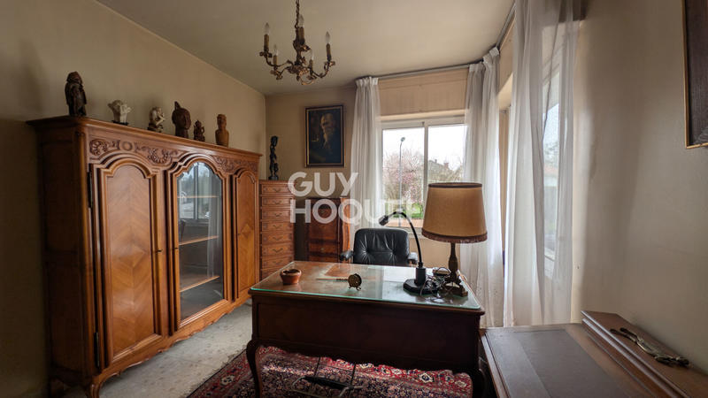 Maison - 231 m² - 8 pièces