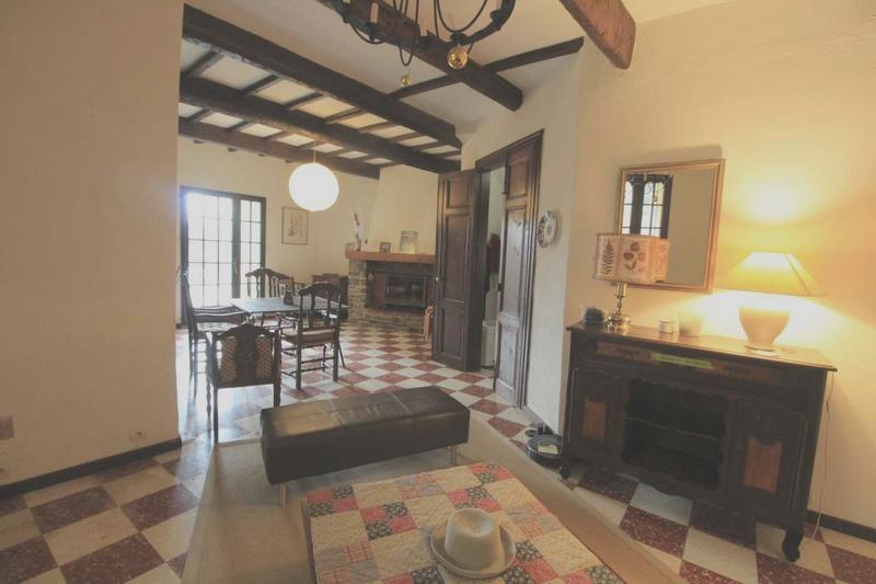 Villa - 190 m² - 10 pièces