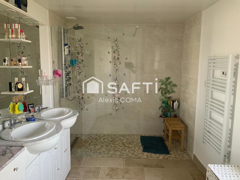 Maison - 125 m² - 5 pièces