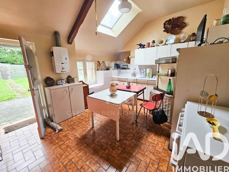 Maison - 96 m² - 6 pièces