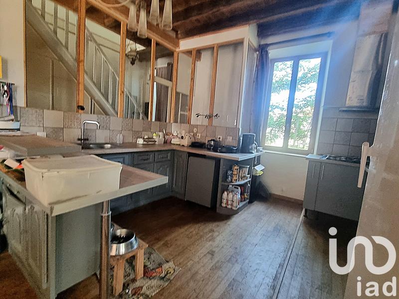 Maison - 198 m² - 7 pièces